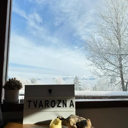 Utulna Na Samote 펜션 Tvarozna